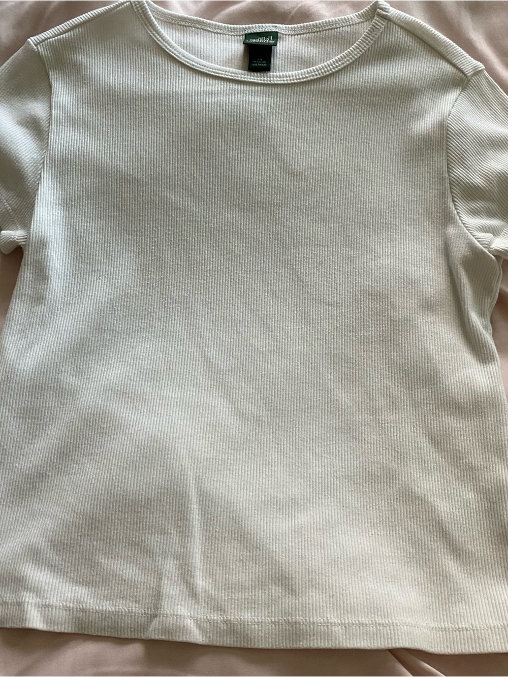 wild fable women’s White Ribbed Crew Neck baby tee XS
